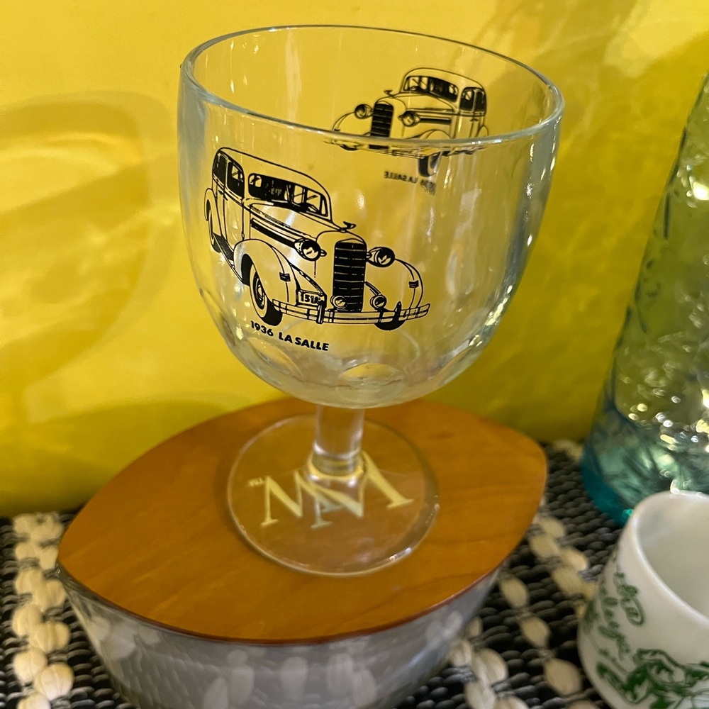 Set of 4 FORD Vintage Car Design Glass Goblets - Set of 4 - Picture 3 of 10